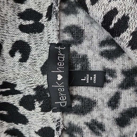 Derek Heart Women's Grey Black Leopard Print Cowl Kneck Kangaroo Pocket Sz Large - Picture 8 of 12